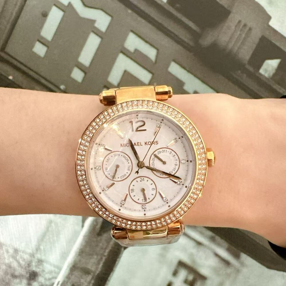 Michael Kors MK5781 Women's Parker Multifunction Rose Gold-Tone Watch - Picture 6 of 7